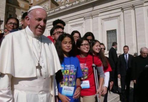Pope with TPS Children